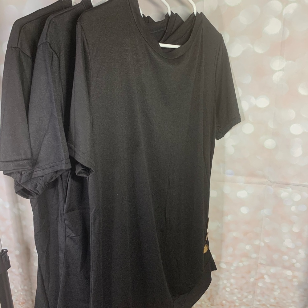 Black 3 Button Side Top
